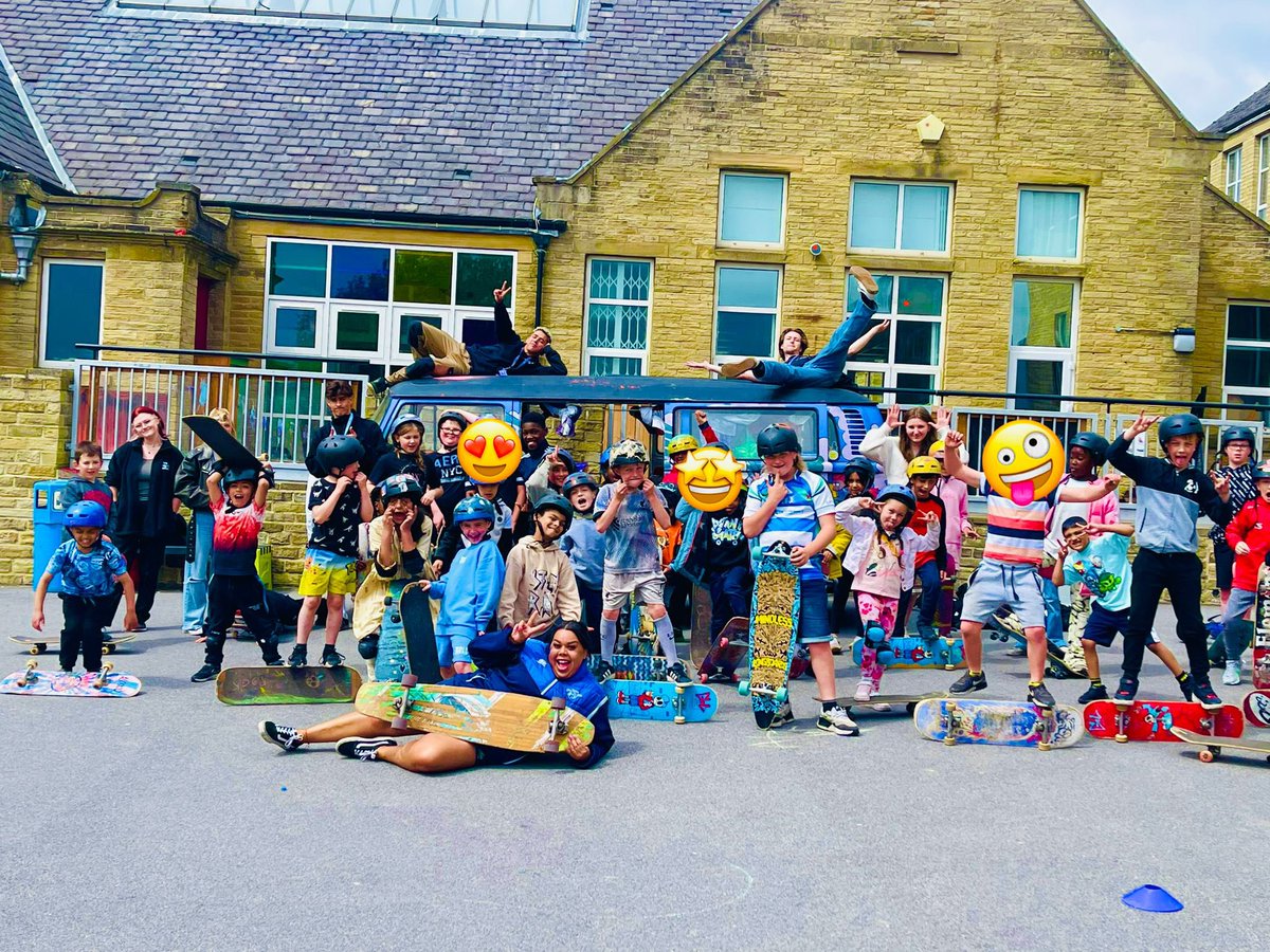 InvictusWbeing's tweet photo. And thatโs a wrap!
What another AMAZING week at #TryHigh Holiday Club at Warley Road Primary Academy.
44 children have come each day for an action packed week of sport, creative activities, quizzes, healthy food and much much more!
Thanks to all who make these possible!
#HAF23 https://t.co/sk7qqN9GsE