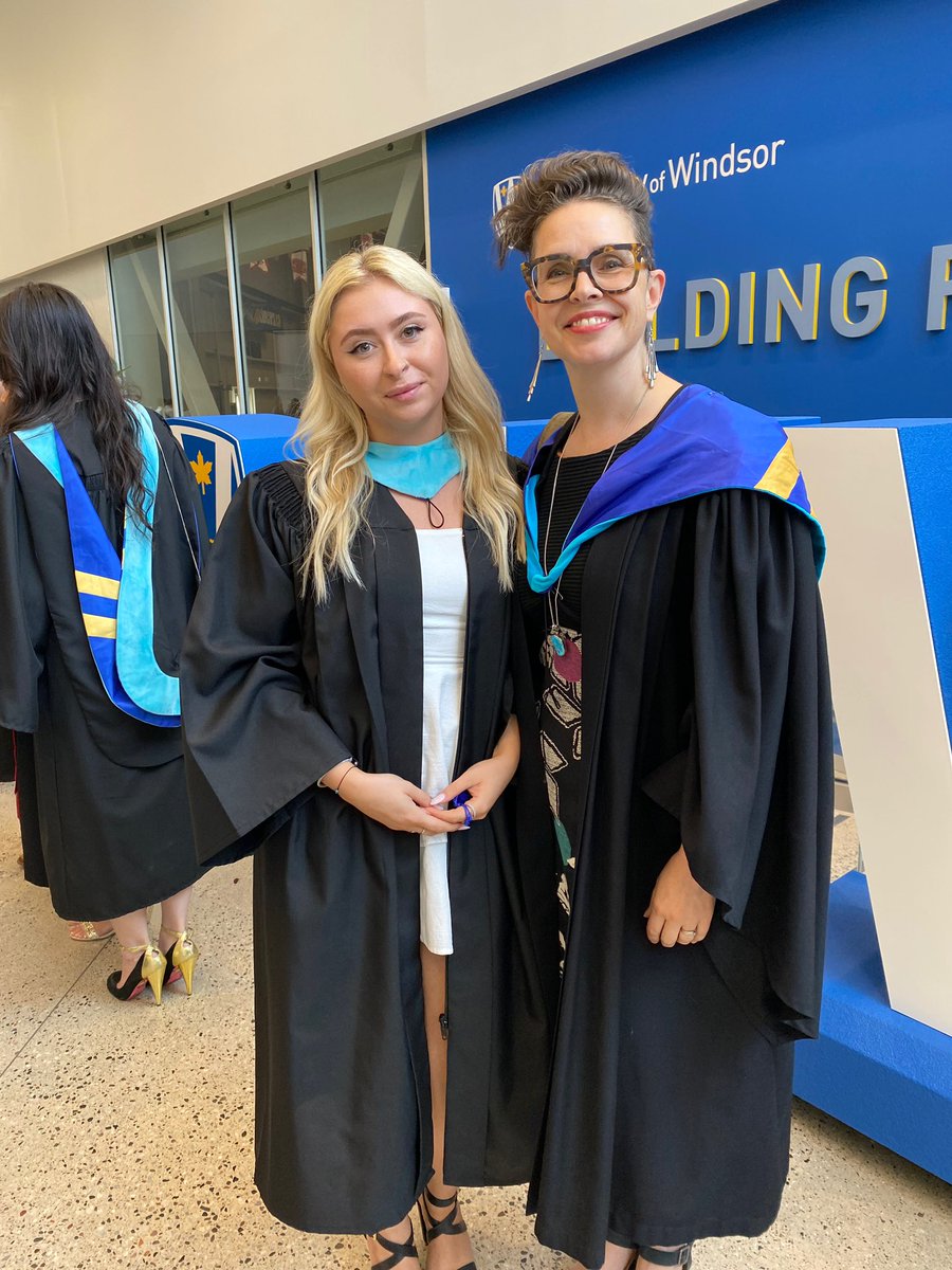 graduated as a Master of Education today 🤍💙🥹
much love <a href="/bonstewart/">Bonnie Stewart</a>
