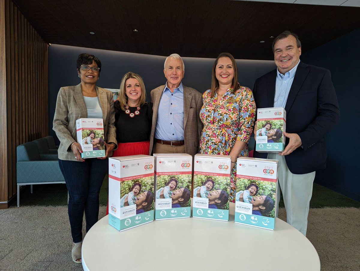 AmHeartOhio's tweet photo. Yesterday we donated 8️⃣ 0️⃣ Infant CPR Training Kits @metrohealthCLE to support pregnant women &amp; new moms to ensure they know infant CPR and choking relief. 🤰 This was made possible by #SecondCenturySupporter, JP Farley Corporation. #CPRSavesLives #NationofLifesavers #BeTheBeat https://t.co/45FelAobbx