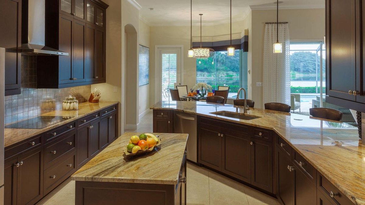 RIRealtorPro's tweet image. Is this your dream kitchen? 
 #dreamkitchen #kitchendesign #dreamhomehttps://www.facebook.com/login/