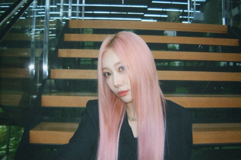 dcatcherbr's tweet photo. 02/06 l INSTAGRAM - Atualizaรงรฃo da #Handong (0.0_handong). (1)
๐ฑ: <Cรขmera da Hyonie> โค๏ธ
Obrigada Somnias, eu estou feliz por estar com vocรชs
#Dreamcatcher3rdWin #BONVOYAGE1stWin #Dreamcatcher #๋๋ฆผ์บ์ณ ๋๋ฆผ์บ์ณ @hf_dreamcatcher
๐: https://t.co/FPM5NV2MRY https://t.co/JeUaJA2BJW