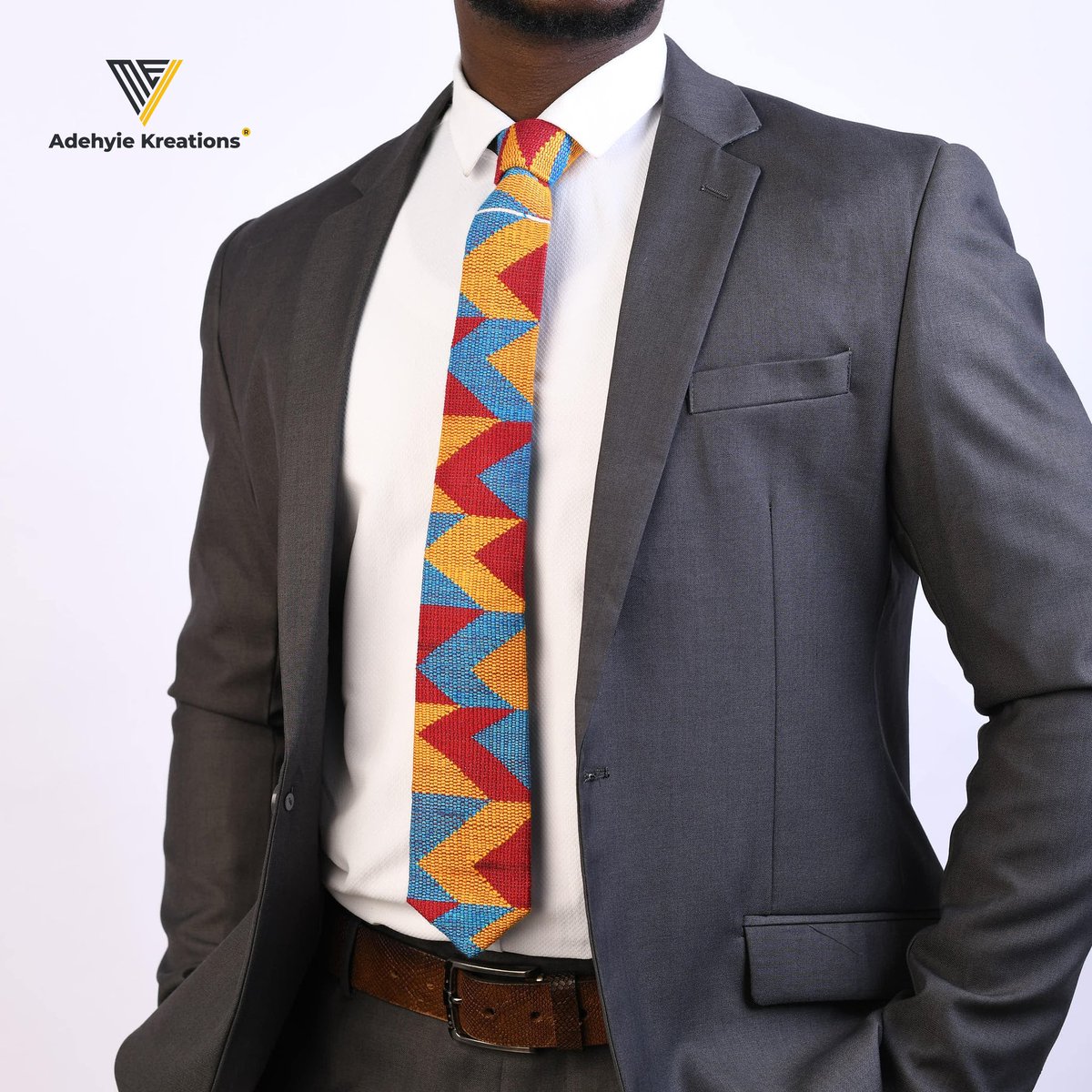 green_pulseco's tweet photo. Men look even more  dapper and regal when they rock suits with our handwoven #fugu and #kente neckties 🔥🔥 #madeinghana 

Shop here https://t.co/htf6gScmyB https://t.co/1laoaikfZj