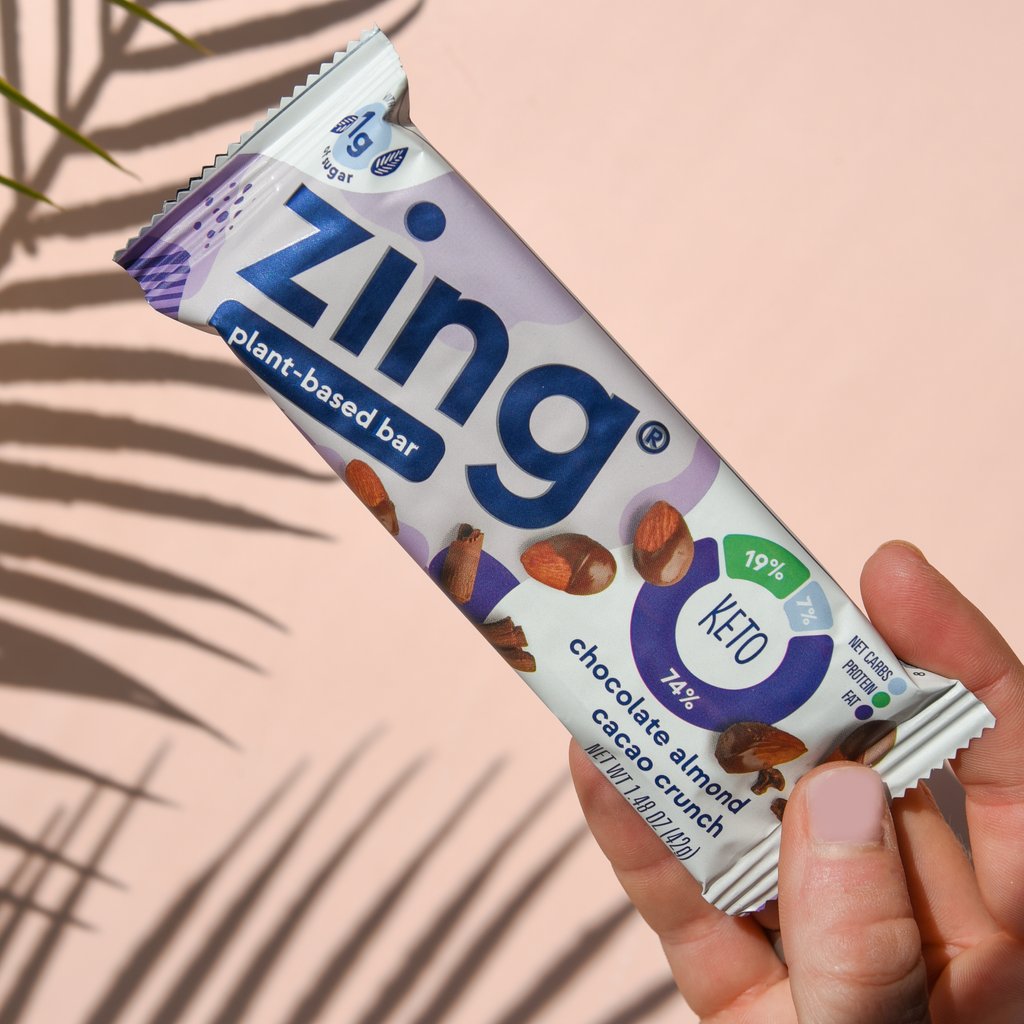 zingbars's tweet photo. Craving something sweet on the Keto diet?β¨ We have the perfect snack for you - our Keto Chocolate Almond Cacao Crunch Bar! Perfectly balanced to keep you on track with your macros while satisfying that sweet tooth.π¦· Try it now and you won't regret it!π #zingbars #ketodiet https://t.co/3OxP3V8rD2