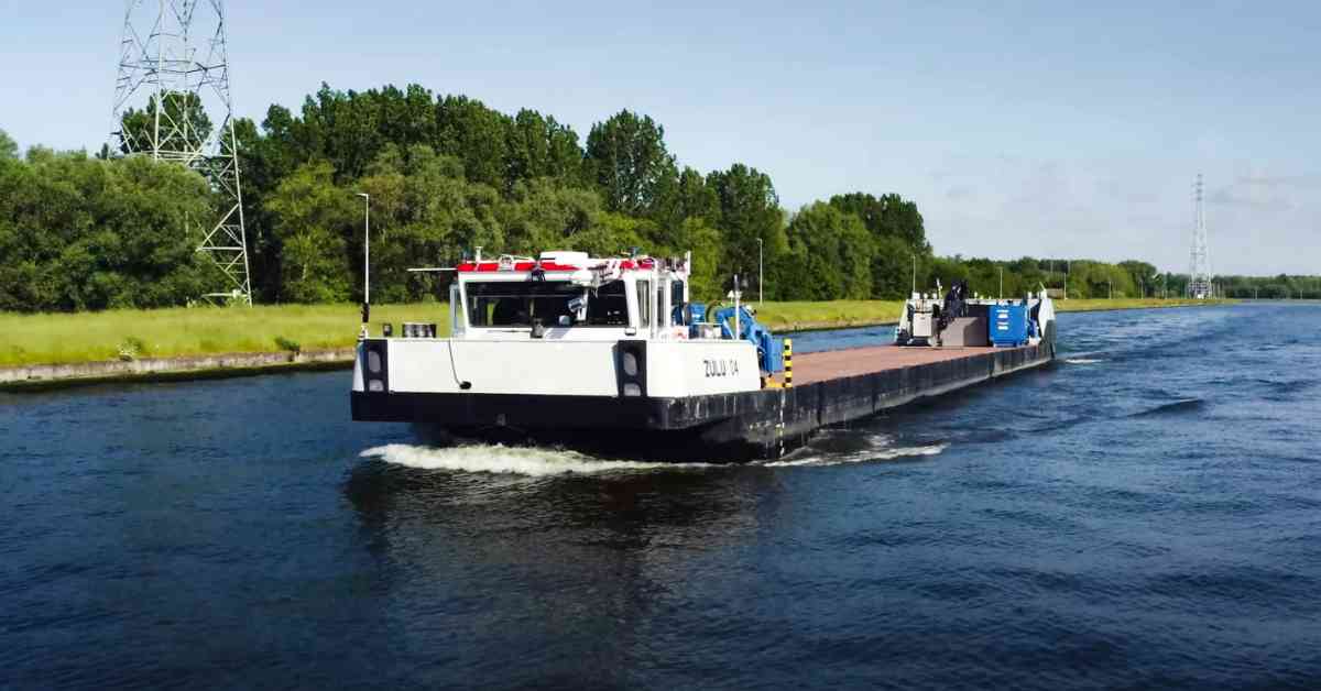 KONGSBERG Successfully Demonstrates Autonomous Vessel Operations On Belgium’s Inland Waterway Network 

...Check Out this article 👉buff.ly/3C9AbpN 

#Kongsberg #Waterway #Shipping #Maritime #MarineInsight #Merchantnavy #Merchantmarine #MerchantnavyShips