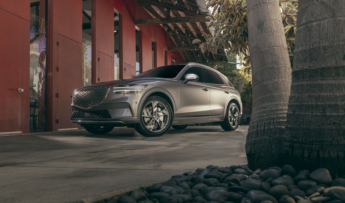 Discover a luxurious #SUV, with advanced safety features and cutting-edge technology.

Check out our inventory of the #Genesis #GV70: pulse.ly/x9742kbd24

#GenesisGV70