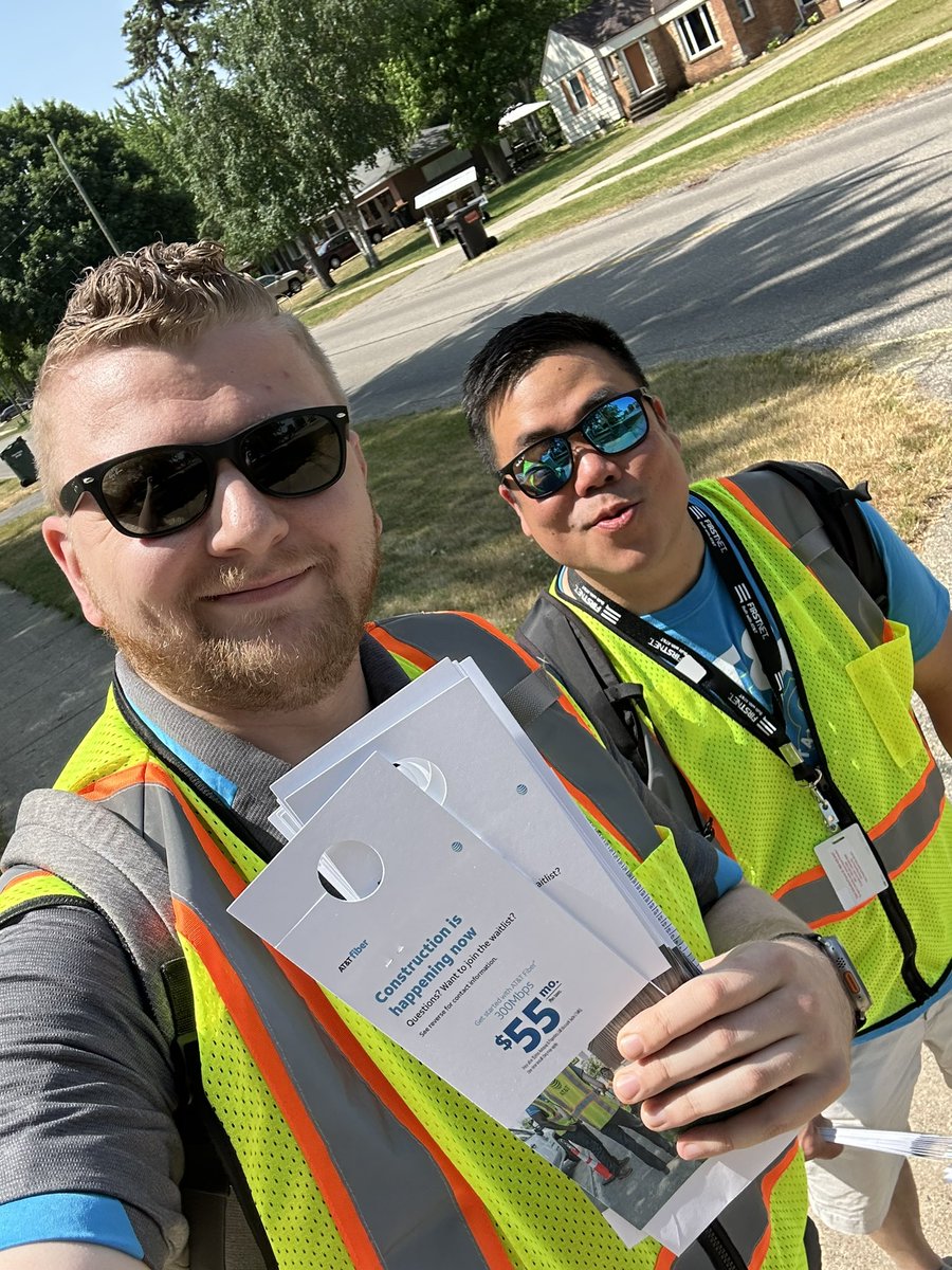 If you can’t take the heat get out of of our pre-green neighborhood! 🔥😎 🫠 Steve and I are out here making noise! #ATTFiber #MakingWaves #ItsHot @TheoAlexander11 @1TThompson @LorenMiller2004 @BrianWest_GLM @Splow67atwork