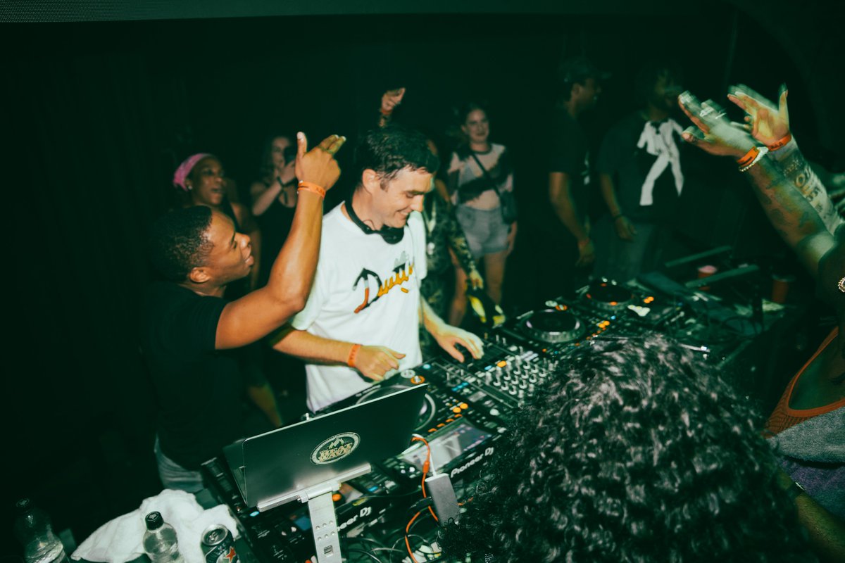 What tunes are getting this reaction on Saturday night? 🤔

Tickets from hotwuk.co.uk