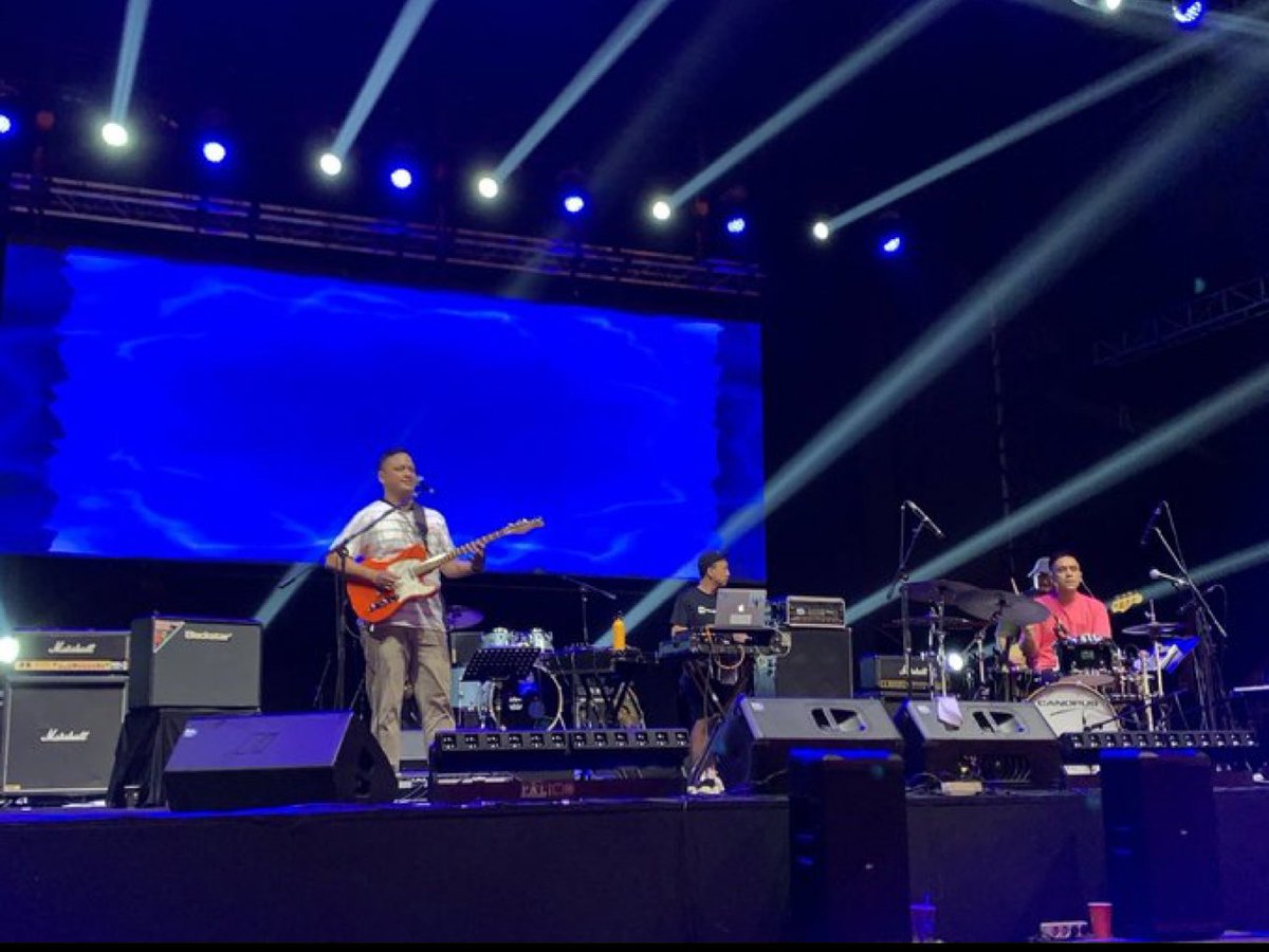 JavaJazzFest's tweet image. Muhammad Dompas is amazing at making fun jazz beats🎺🎶 at #OutdoorStage #BNIJJF2023