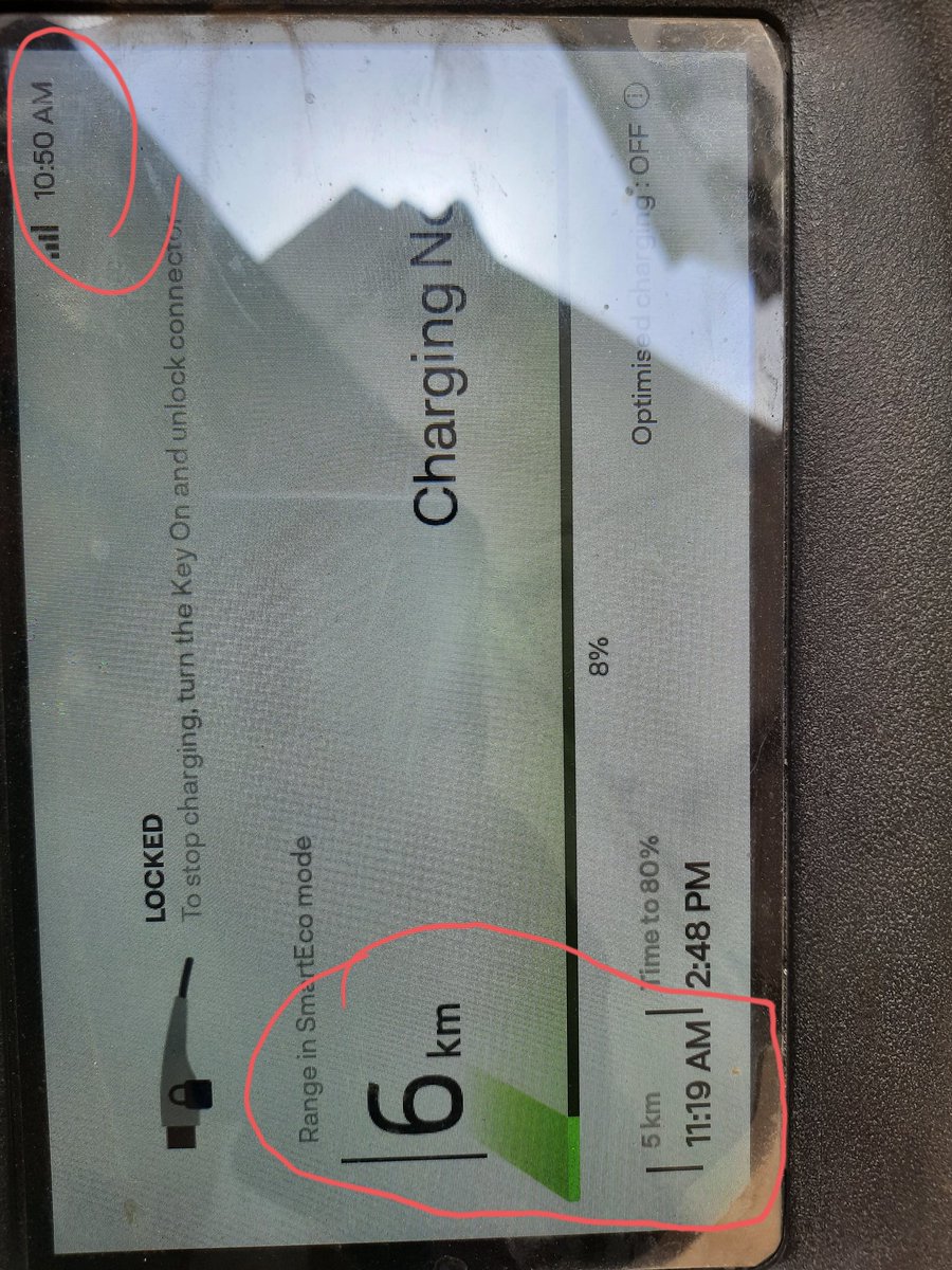 Manish_3107's tweet photo. @atherenergy Will your Beta update, resolve this glitch? https://t.co/PWZY00XFuU