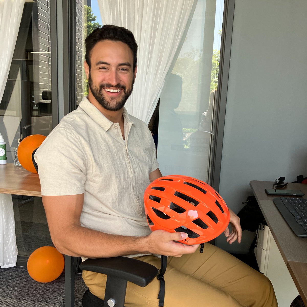 🌿🚲 At Bright, we're taking our sustainability efforts to the next level! We celebrated Bike to Work Month, but we're not stopping there. We're turning it into an all-year way of life! 🌍

#BrightRenewables #BikeToWorkMonth #Sustainability #RenewableEnergy #ClimateAction