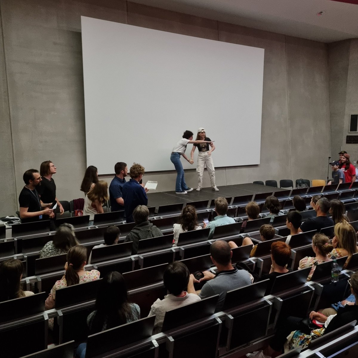 Le Gymnase : Lucie Berger - Jean Sturm tweet media