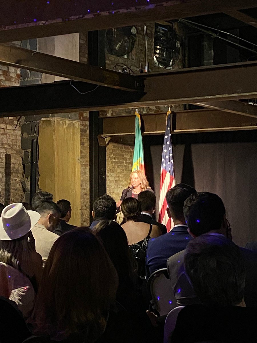 IrelandinNY's tweet photo. CG Helena Nolan @CGNYIreland was pleased to attend the Portugal Day Concert &amp; Reception yesterday evening, at the Paris Café, hosted by the Portuguese Consul General in New York, Luisa Pais Lowe @LuisaPaisLowe. https://t.co/1ctZxh5Qmx