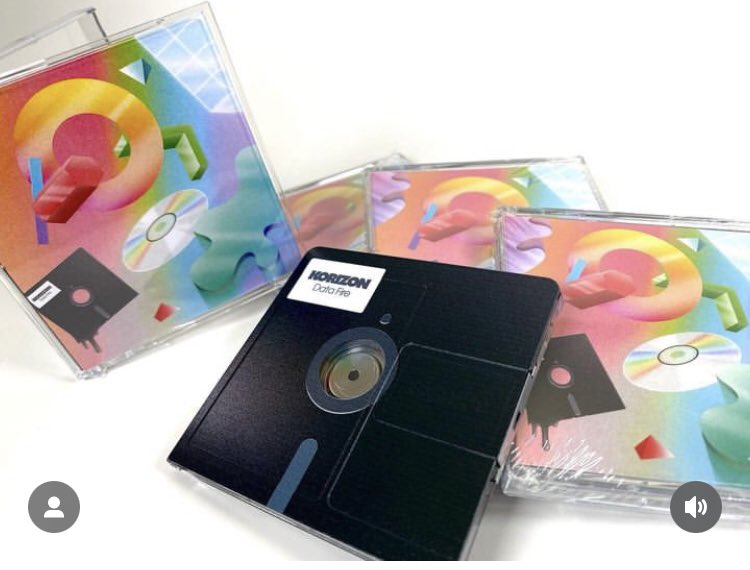 I am kinda beyond words for how stunningly gorgeous these Korizon physicals are, 🟢🟣📼💽 and how innovative and fresh the music is.  💾🔥 

Huge thanks to @PSCoIIective, @stratford_ct, and <a href="/Korizon8/">Korizon</a> for your really inspiring work today.  🥳

#meltwave #datafire #minidisc