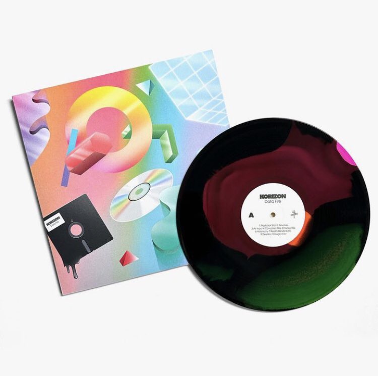 FuzzyGroundhog's tweet photo. I am kinda beyond words for how stunningly gorgeous these Korizon physicals are, 🟢🟣📼💽 and how innovative and fresh the music is.  💾🔥 

Huge thanks to @PSCoIIective, @stratford_ct, and @Korizon8 for your really inspiring work today.  🥳

#meltwave #datafire #minidisc https://t.co/VObGr3vV4S