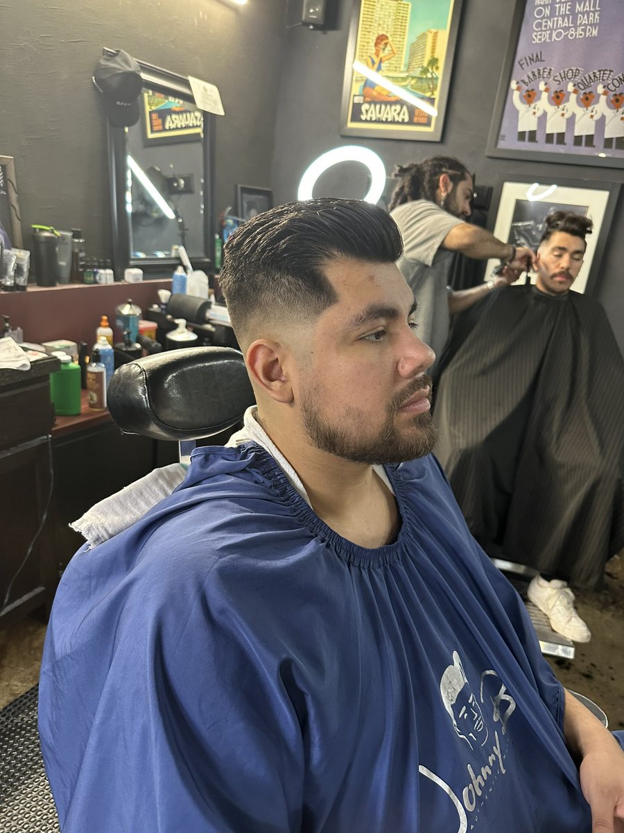 ChowGG_'s tweet photo. Had to get my brother @ThatWooBrandon ready for @DreamHack Dallas! 🇰🇷💈 https://t.co/uwoQkFJOKU