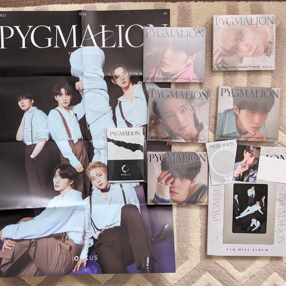 thenowofmylife's tweet photo. Many thanks as always @pinkstargos! My albums arrived safely 💝
#pinkstarfb https://t.co/tdgNSOhurA