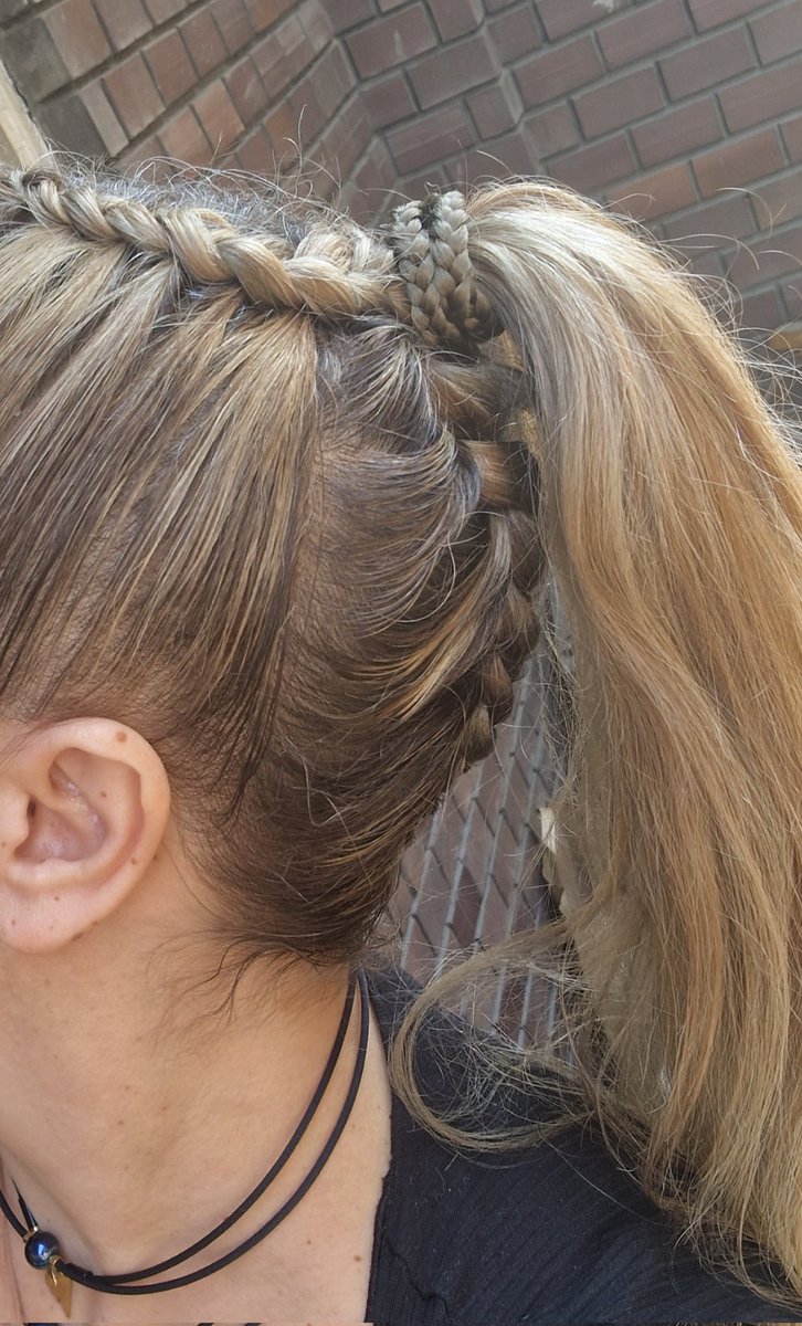 E8Troy's tweet photo. I can not be there, #FaOI2023ๅฎฎๅ ๐ญ...
but I celebrate #็พฝ็็ตๅผฆ today with this hairstyle ๐
#dutchbraid https://t.co/UF9QLlyf3v
