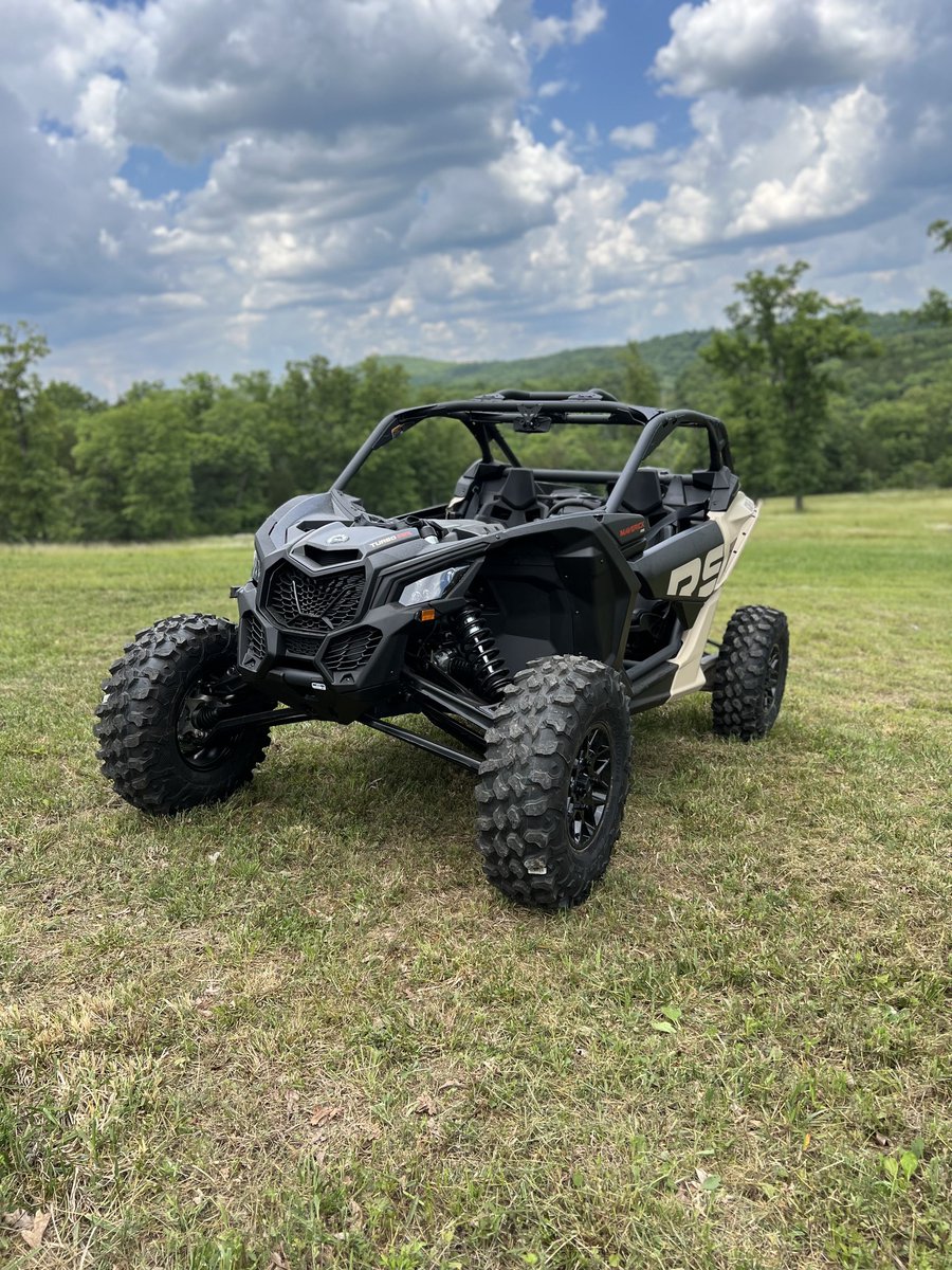 Can-Am Maverick X3's In Stock And Ready To Hit The Trail. With Power Ranges From 135HP To 200HP And Widths From 64'-72' There's A Machine For Everyone. Give Us A Call OR Stop By At S&H Farm Supply Branson For Prices And Availability!!!
417-757-7055 
#canamoffroad #canammaverickx3