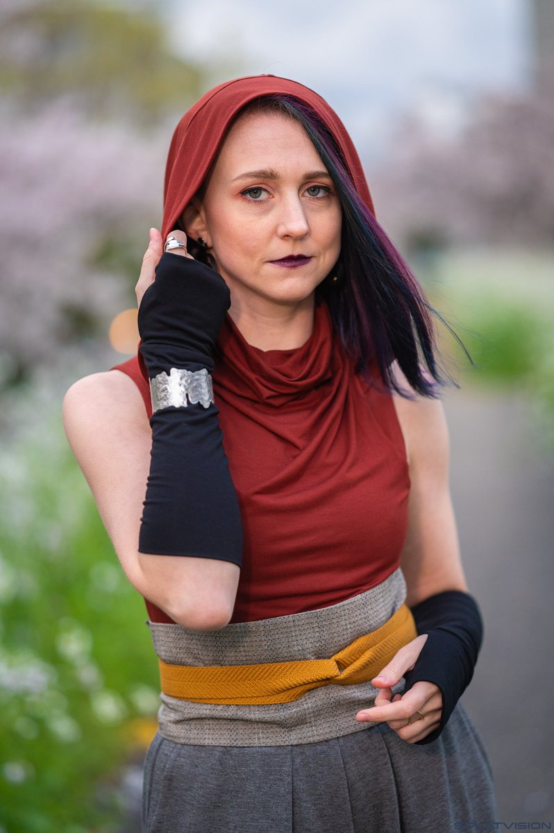 WizardModern's tweet photo. Introducing the Assassin Tank! 🔪 

Available in two versions—Hooded &amp; Hoodless! In case you need an added air of mystery. 😉

Photo by @eleventhphoto https://t.co/l8KnmUJKA8