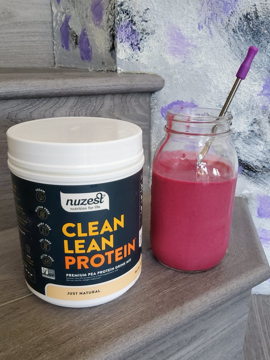 momknowsbest15's tweet photo. Clearance Deal Alert! Save $28 on the best allergy-friendly clean ingredient vegan protein. The deal is only on the vanilla flavor. Use code MOMKNOWSBEST15 to save 15% on other flavors ~ https://t.co/2Ew5mi9GTc #nuzest #plantbasedprotein #nuzestcode #nuzestdeals #Nuzestclearance https://t.co/4g3FI6g6jY