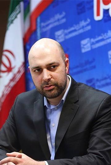 Armin19910215's tweet photo. محبوبه وزوانی ساکن شهر کنت ایالت اوهایو مادر روح الله رحمانی داماد خانواده شهیدپرور و غلامعلی حداد عادل
#نفوذ
#آقازاده
#حدادعادل https://t.co/QQTOHIDHOr