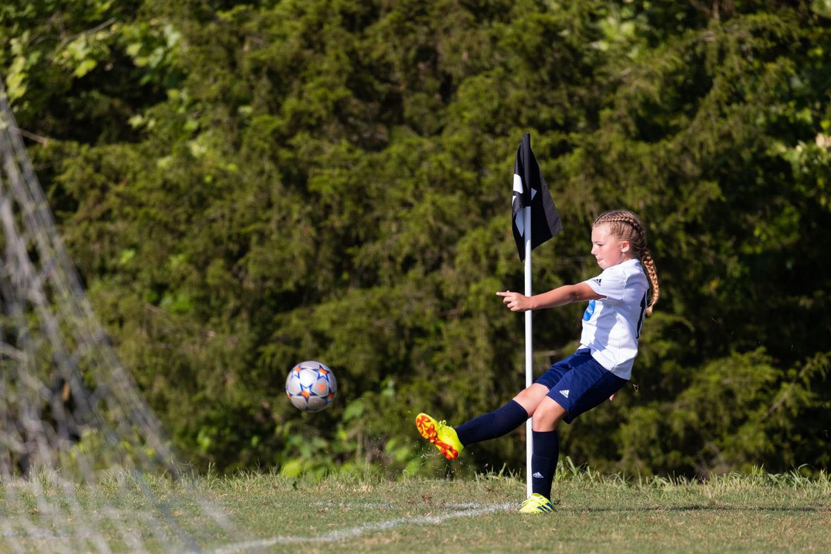 SportingAR's tweet image. Can we just enjoy the Sporting Arkansas Summer Kickoff for a little while longer? ☀️
📸Adam Dodson at Rackensack Sports
#SportingArkansas #weARsporting