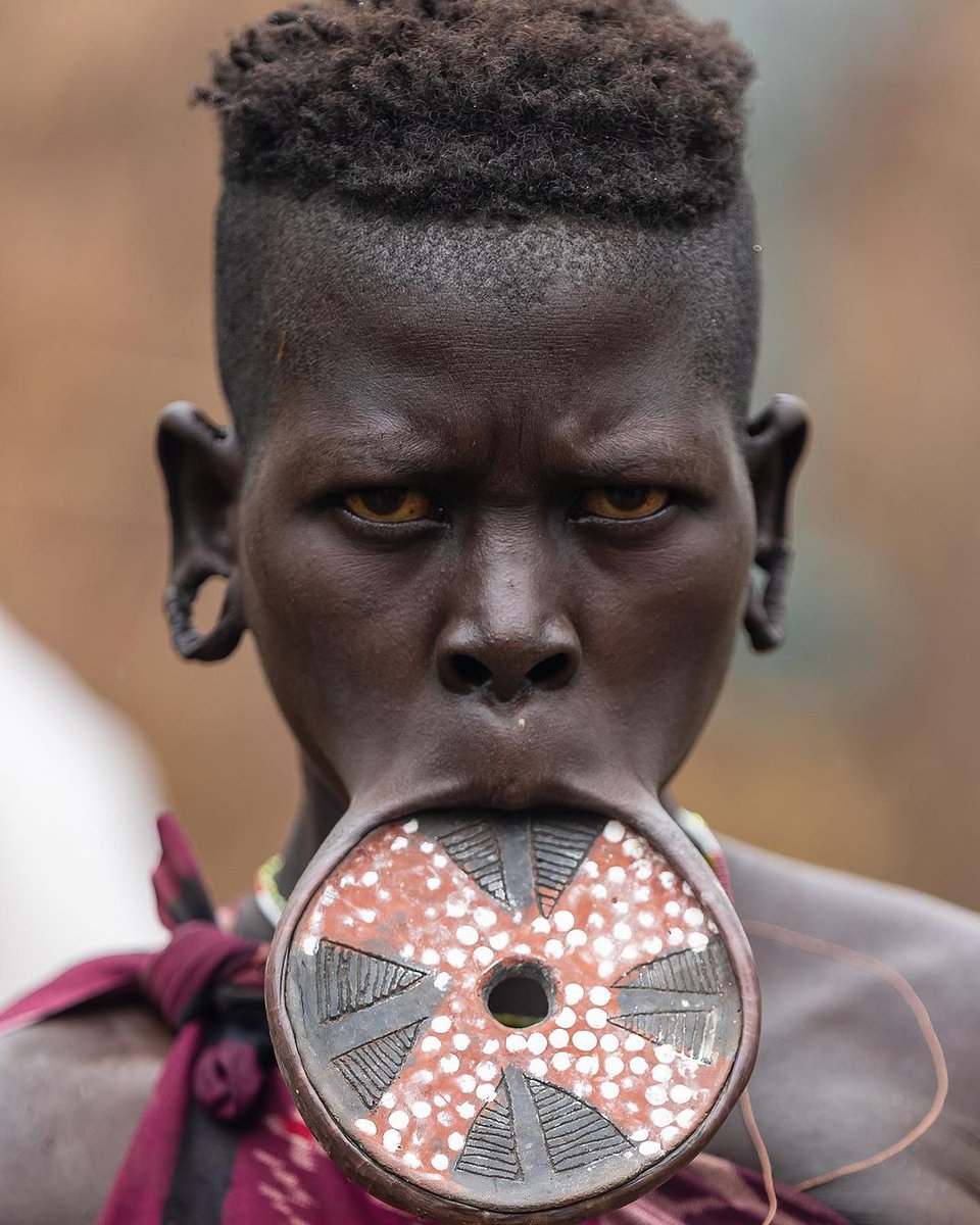 omoadvisor's tweet image. Mursi tribe, Omo Valley, Ethiopia.

#Ethiopia #OmoValley #omoriver #omoadvisor #mursi #tribe #tribes #mursitribe #mursitribes #africa #culture #travelafrica #travelethiopia #culturetraveler #adventure #amazingafrica #amazing_africa #africaamazing #africa_amazing #people_infinity