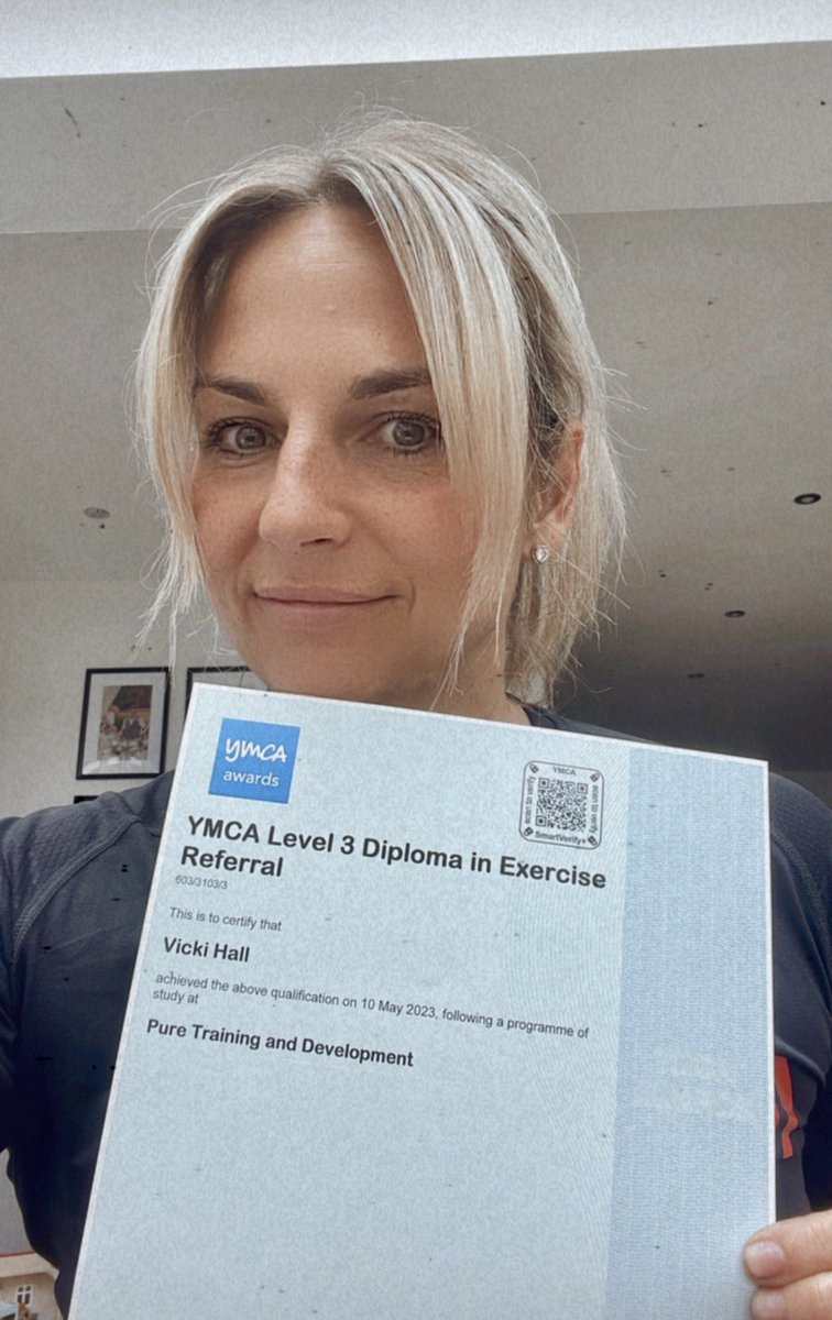 After a year of studying, I have now passed my Level 3 Diploma in Exercise Referral. This will help me as a Fitness Professional to implement effective changes and management strategies for clients with chronic illnesses and conditions.
#exercisereferral #exerciserehab