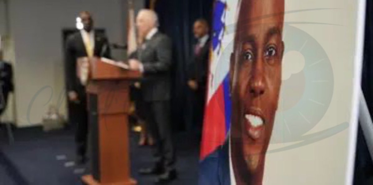 clindoeilinfo1's tweet photo. Le juge fédéral José E. Martinez a condamné, ce vendredi 2 juin 2023, l’homme d'affaires haïtien-chilien, #RodolpheJAAR, à la prison à vie pour son rôle dans l'aide à un groupe de mercenaires colombiens à obtenir des armes pour assassiner le président haïtien Jovenel Moïse en 2021. Notons qu’il avait plaidé coupable en mars pour complot en vue de commettre un meurtre ou un enlèvement en dehors des États-Unis, et pour avoir fourni un soutien matériel ayant entraîné la mort.
Juste un Clin d’œil!