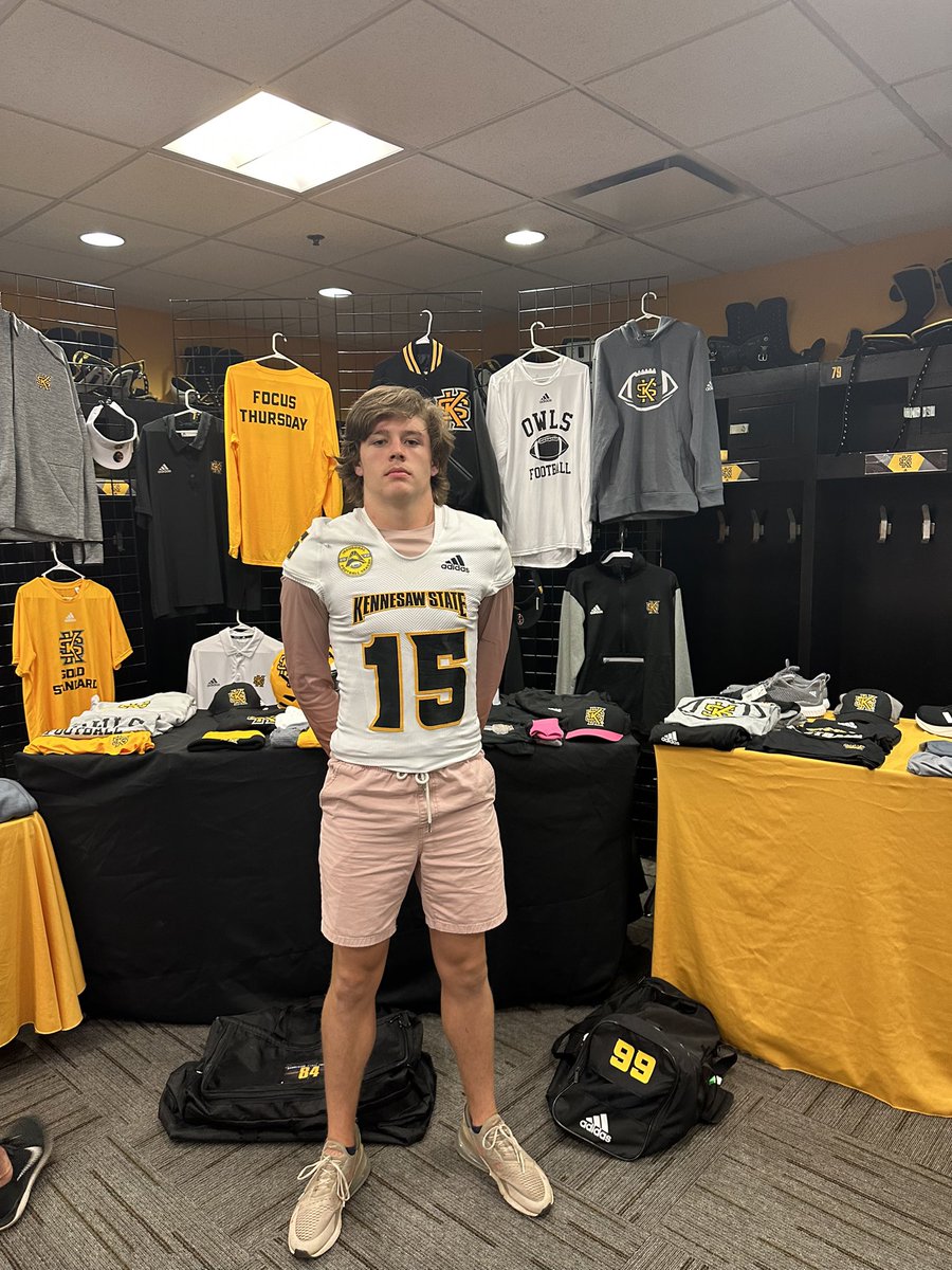 Connerclay15's tweet photo. First visit today at kennesaw state!! Really well presented college great people and coaches as well as a good culture around their program. EAT!!! https://t.co/nFVmQPP5Q1