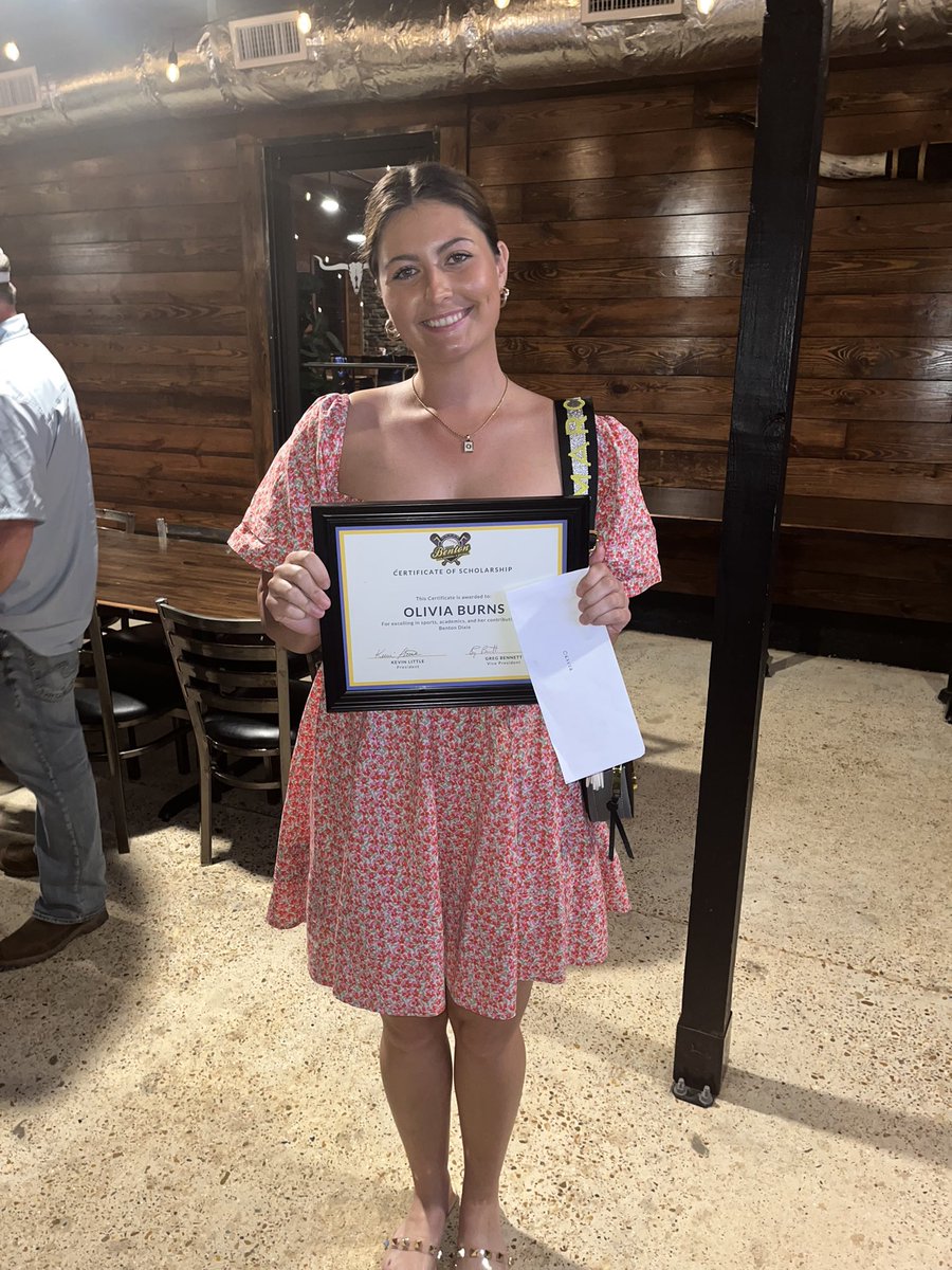 G1 Impact (@g1impact1) on Twitter photo Congratulations G1 18u player, Olivia Burns (‘23 BRCC Commit), for winning the Benton Dixie Athletics $1000 college scholarship. She got her softball career started at 6 years old at Benton Dixie. <a href="/OliviaB202305/">Olivia Burns</a> <a href="/BentonSoftball/">Benton High School Softball</a> Congratulations G1 18u player, Olivia Burns (‘23 BRCC Commit), for winning the Benton Dixie Athletics $1000 college scholarship. She got her softball career started at 6 years old at Benton Dixie. <a href="/OliviaB202305/">Olivia Burns</a> <a href="/BentonSoftball/">Benton High School Softball</a>