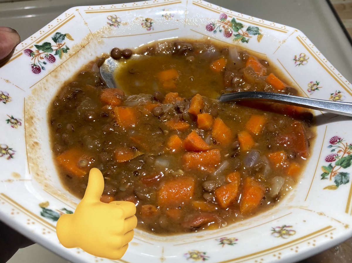 #Vegan #LentilSoup

Lentil soup with onions and carrots all vegan! 

Extremely healthy. Lowers bad LDL cholesterol. ❤️😊

Did we mention delicious? Add some spices and enjoy!