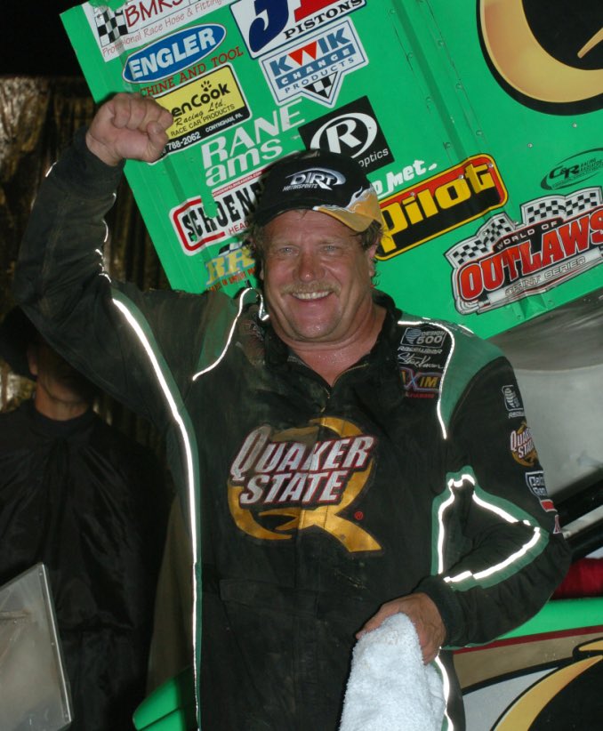 Happy Birthday to 𝐓𝐡𝐞 𝐊𝐢𝐧𝐠, <a href="/SteveKinser_Rcg/">Steve Kinser</a>!

👑 𝟮𝟬 World of Outlaws titles
👑 𝟲𝟵𝟬 World of Outlaws wins
👑 𝟭𝟮 Knoxville Nationals
👑 𝟳 Kings Royals

And countless more amazing accomplishments.

Enjoy your day, 🐐