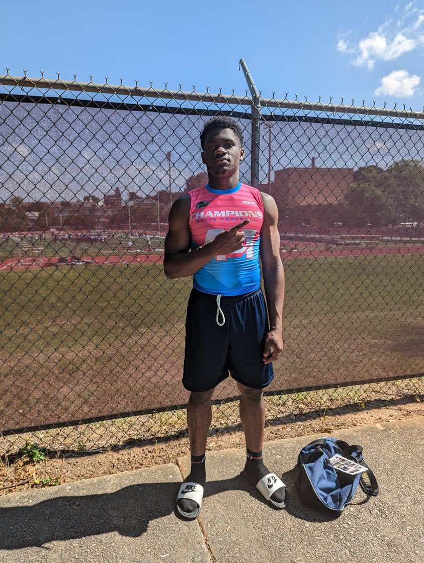 K8den_'s tweet image. Great camp today! With @MCAOFGA on the campus of @MorehouseFB
