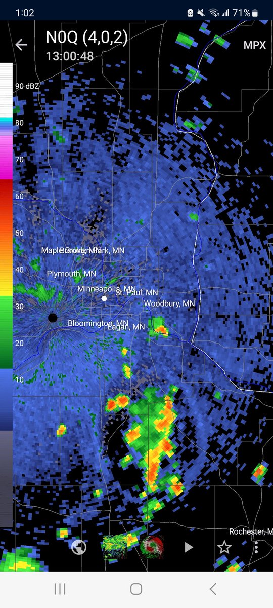 Florida-like weather in Minnesota today. Outflow from thunderstorms east of Faribault is kicking off new storms in the southern suburbs of Minneapolis and St. Paul. Outflow is visible on radar just SE of Lakeville and in a circle around those storms! #mnwx https://t.co/2taoOffGn6