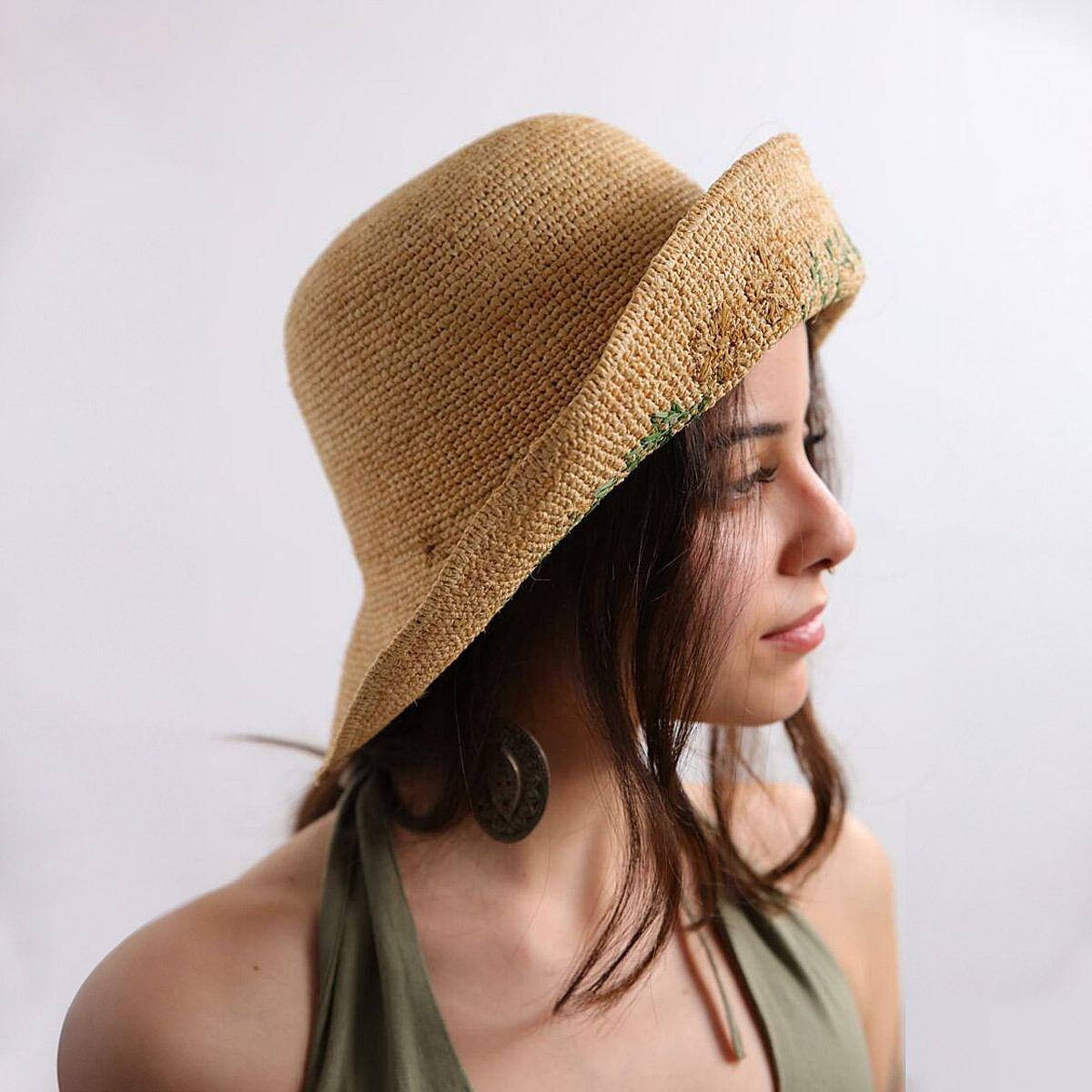 ASEELApp's tweet photo. Sun-kissed and hat obsessed! 😎 Embrace the summer heat with our stylish collection of hats, perfect for sunny adventures and unforgettable memories.
https://t.co/ZVfr5yOKTq
#SummerStyle #HatObsession https://t.co/3CIZOtyG5t