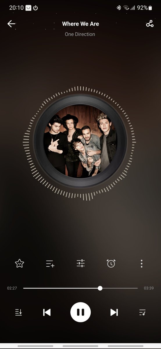 Ambie2000Xx's tweet photo. JUST OMG!!!!! LOVE THIS NEW UNRELEASED SONG!❤️❤️❤️❤️
@onedirection #OneDirection #WhereWeAre https://t.co/Ht9yFUmRM2