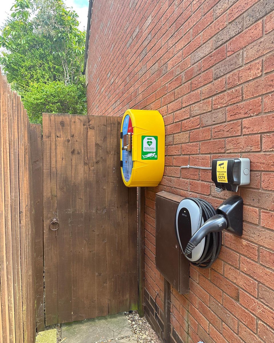 Accessible defibrillators number 54 & 55. Jamie, our boy, you amaze us more every day. We are so unbelievably proud that these life saving pieces of equipment are spreading across communities! We wish our Jay was here to see the changes he is making 💔💙 #accessibledefibs #OurJay