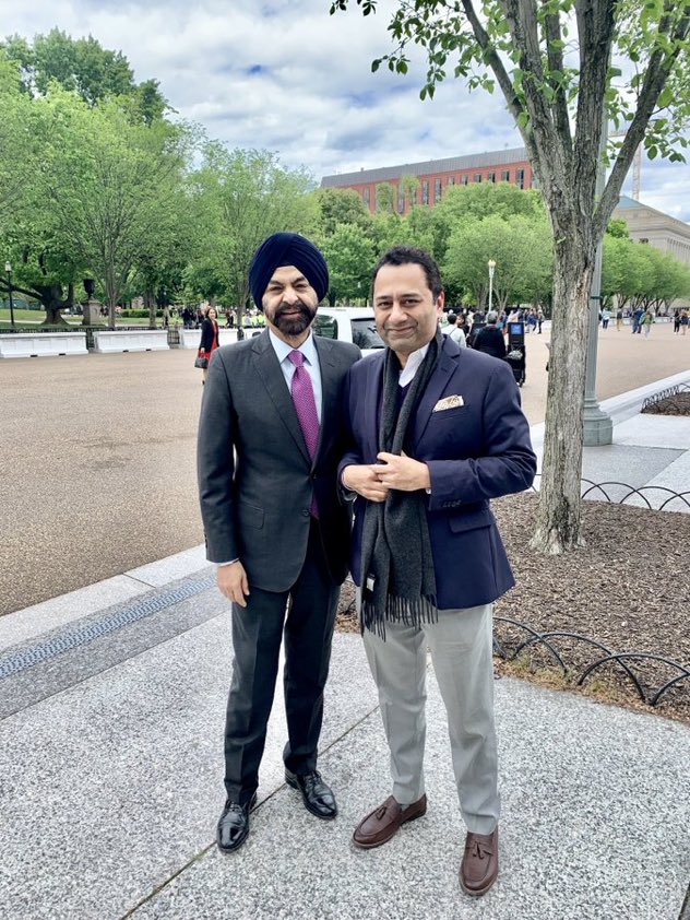 Aqdas Afzal, PhD (@aqdasafzal) on Twitter photo Here’s wishing best of luck to Ajay Banga as he takes over as the President of the <a href="/WorldBank/">World Bank</a> today. It’s a proud and historic moment for ALL South Asians. I do hope that he will visit #Pakistan 🇵🇰 soon to engage w/ <a href="/CMShehbaz/">Shehbaz Sharif</a> <a href="/BBhuttoZardari/">Bilawal Bhutto Zardari</a> and <a href="/ImranKhanPTI/">Imran Khan</a> Here’s wishing best of luck to Ajay Banga as he takes over as the President of the <a href="/WorldBank/">World Bank</a> today. It’s a proud and historic moment for ALL South Asians. I do hope that he will visit #Pakistan 🇵🇰 soon to engage w/ <a href="/CMShehbaz/">Shehbaz Sharif</a> <a href="/BBhuttoZardari/">Bilawal Bhutto Zardari</a> and <a href="/ImranKhanPTI/">Imran Khan</a>