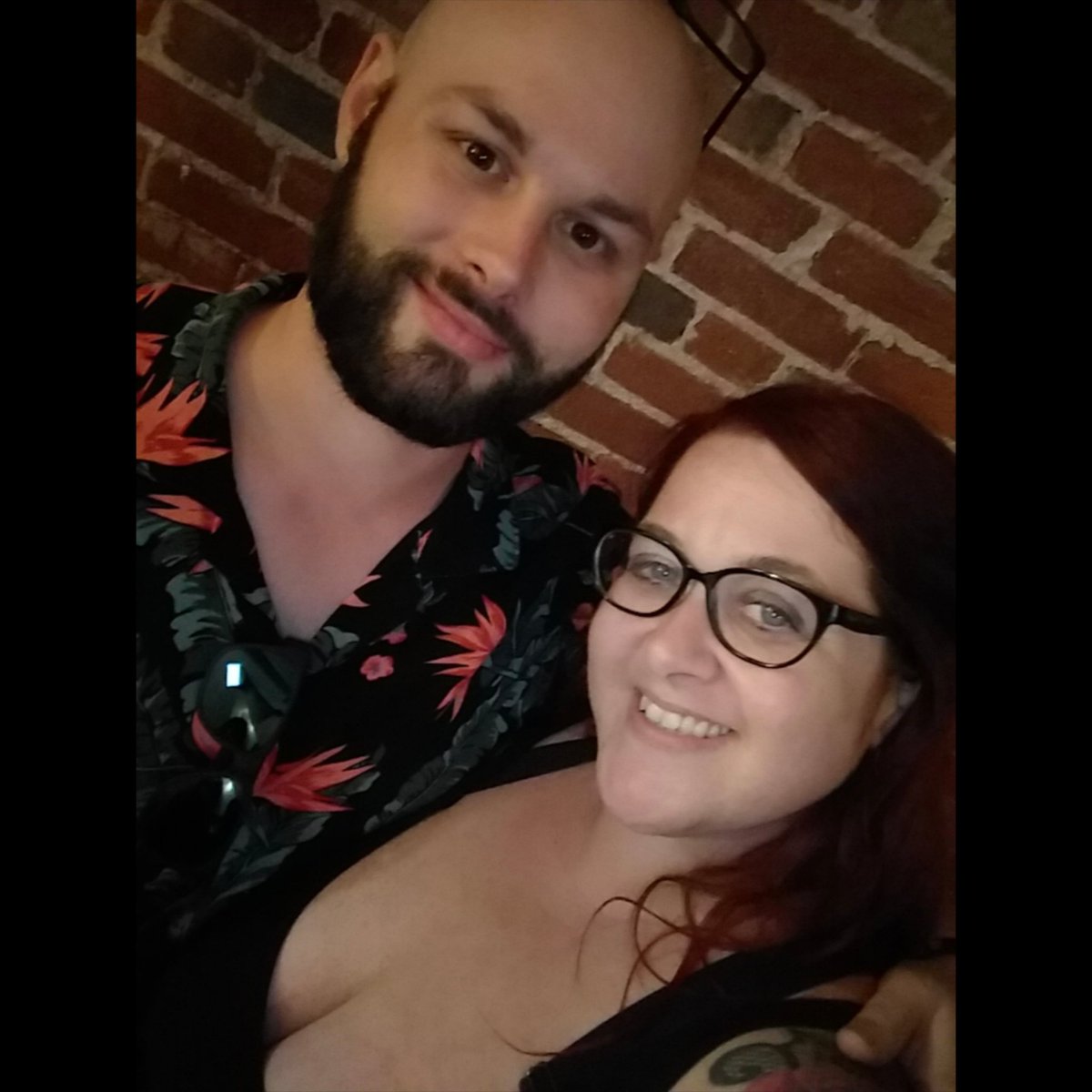 Sunshine 💋 tweet media