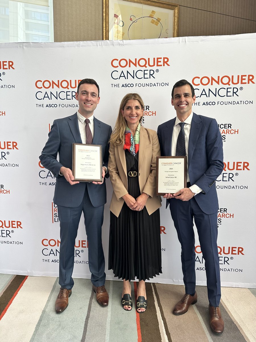 EileenMOReilly's tweet photo. Many many congratulations-⁦@ferguskeane2⁩ ⁦⁦@YJanjigianMD (Chief &amp; mentor)⁩ @DrSamuelCytryn - very talented MSK oncology Fellows - Conquer Cancer Young Investigator and Merit awards!⁦@MSK_DeptOfMed⁩ ⁦@MSKCancerCenter⁩ ⁦@CentralParkWMD⁩ ⁦ https://t.co/5dZB7DZ9lK