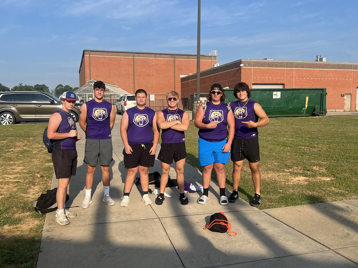 MHSBearFB's tweet photo. Our big men had a great time competing today at the @HSUCowboys Lineman Challenge! Finished 5th and missed qualifying for state by 1 point! Ready to get back to work next week at the War Zone Lineman Challenge! https://t.co/NuGwBIueEh
