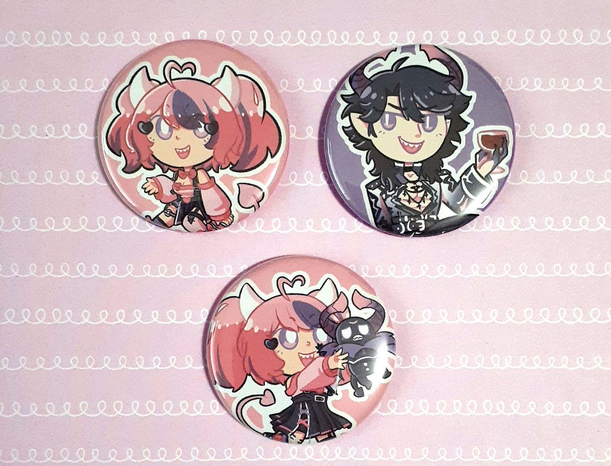 mangoasesina's tweet photo. Oh btw #storeupdate!! Put all my new (mostly danmei) 8.5x11 prints and three button sets :D https://t.co/KKuwOcv35u