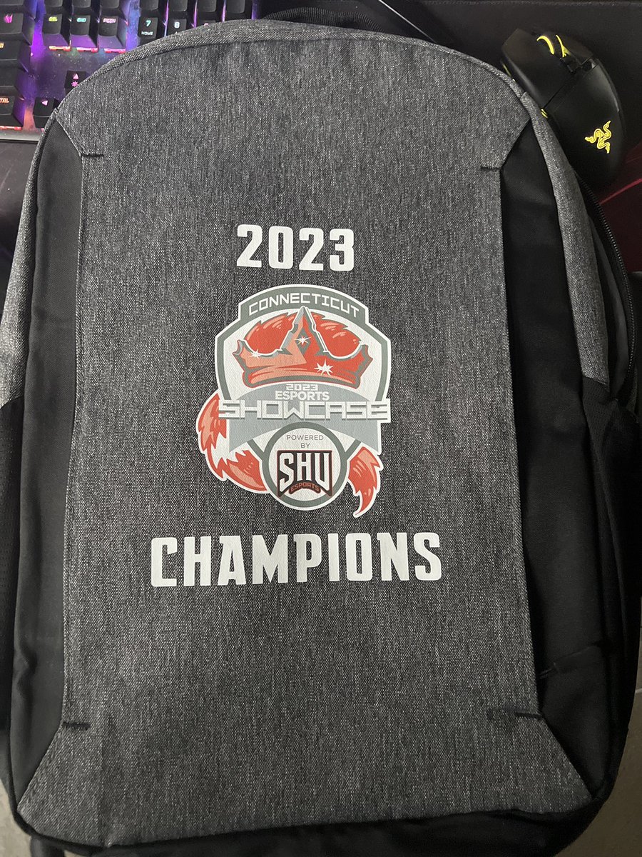 Another backpack to add to the collection @UCGC_OW