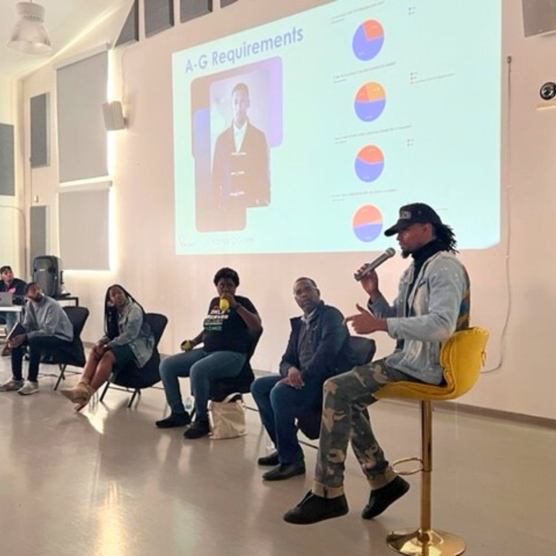 Last night's Agentic & Empowered event hosted by @QuisEvans @ConvertorEnergy had a great turn out of parents, teachers, & students. Very powerful words were delivered by each of the panelists. An empowered community stays informed and connected. 👏👏