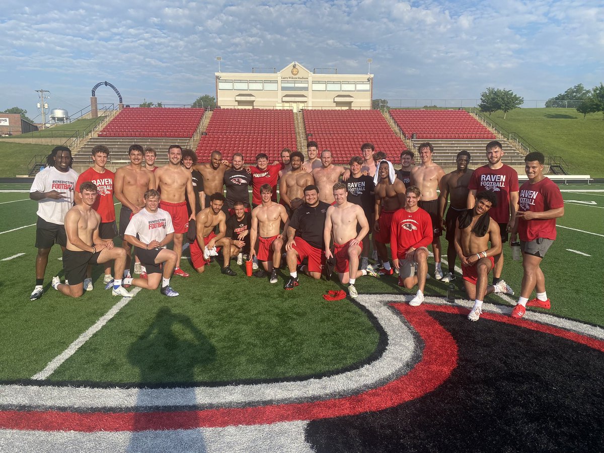 JoelOsborn_BC's tweet photo. Thank You Coach Arnold! Your impact on our program is beyond measure. We talk about how we are a Player Development Program. You are one of the main reasons! Video: https://t.co/tQotcDcfK3 https://t.co/93QsknmOAY