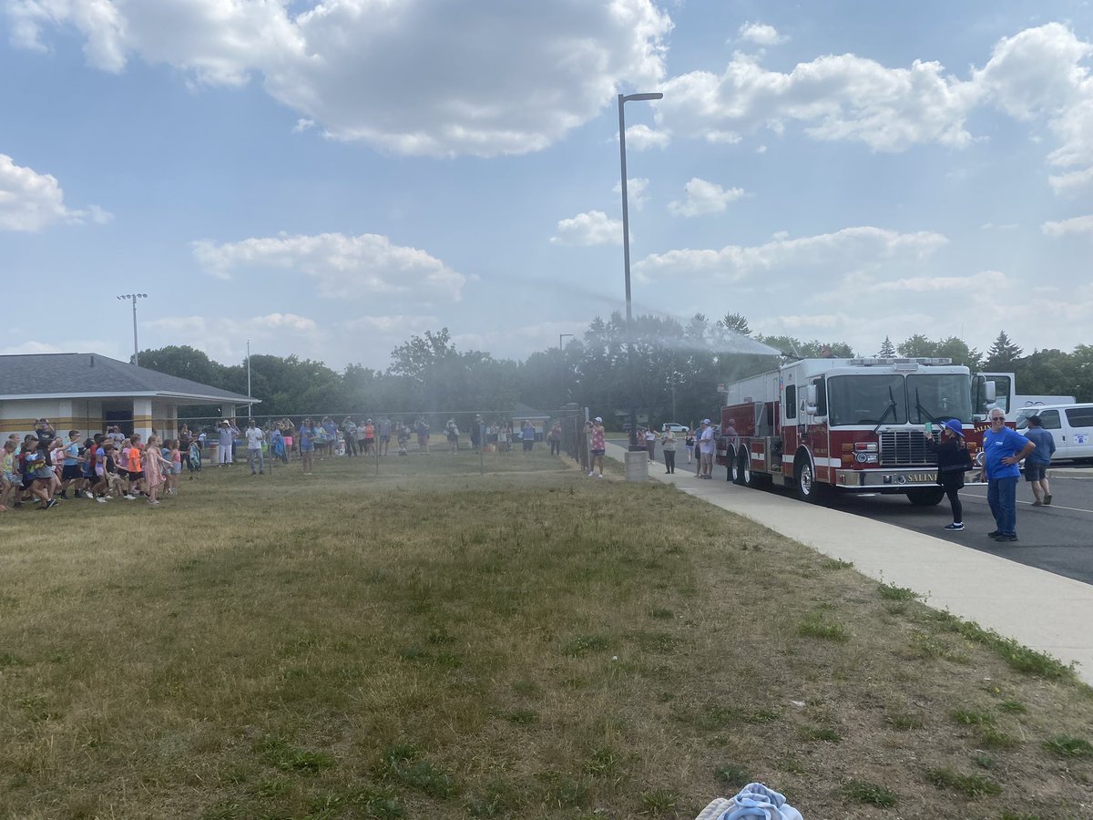 Mrs.Finocchiaro tweet media