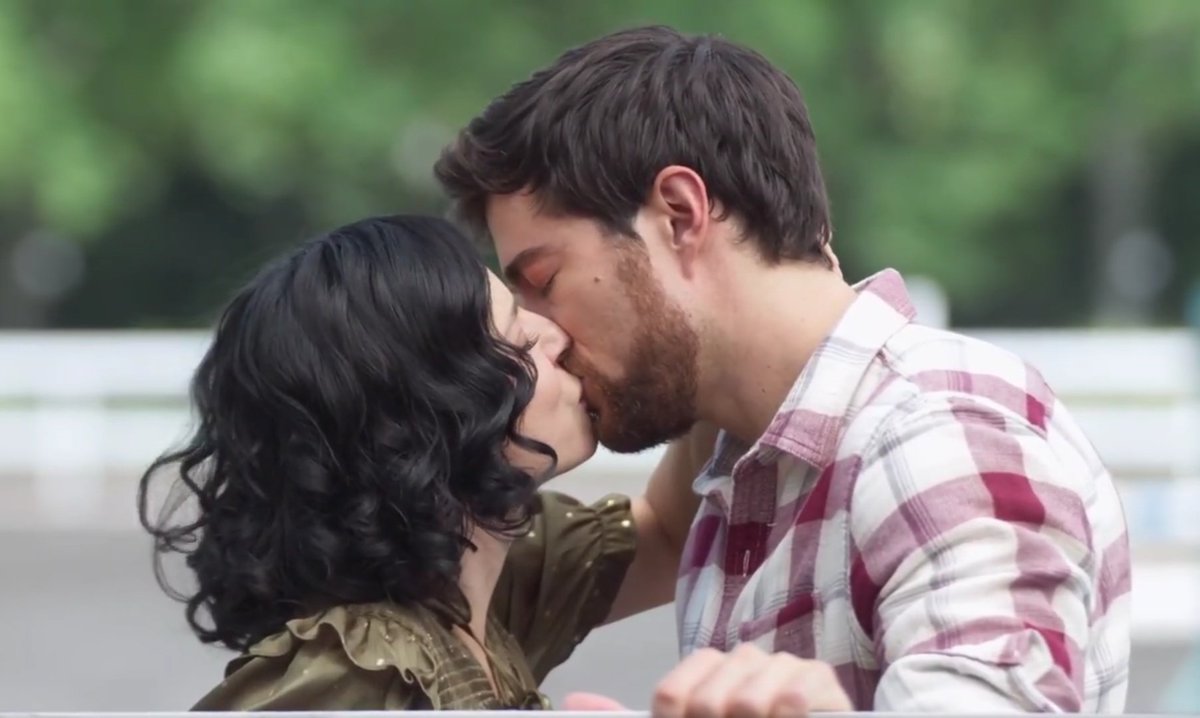 Anamariacd02's tweet photo. David y Camila me gustan demasiado 😍❤️✨
#Damila #ElAmorInvencible https://t.co/gi0s5fJMN4