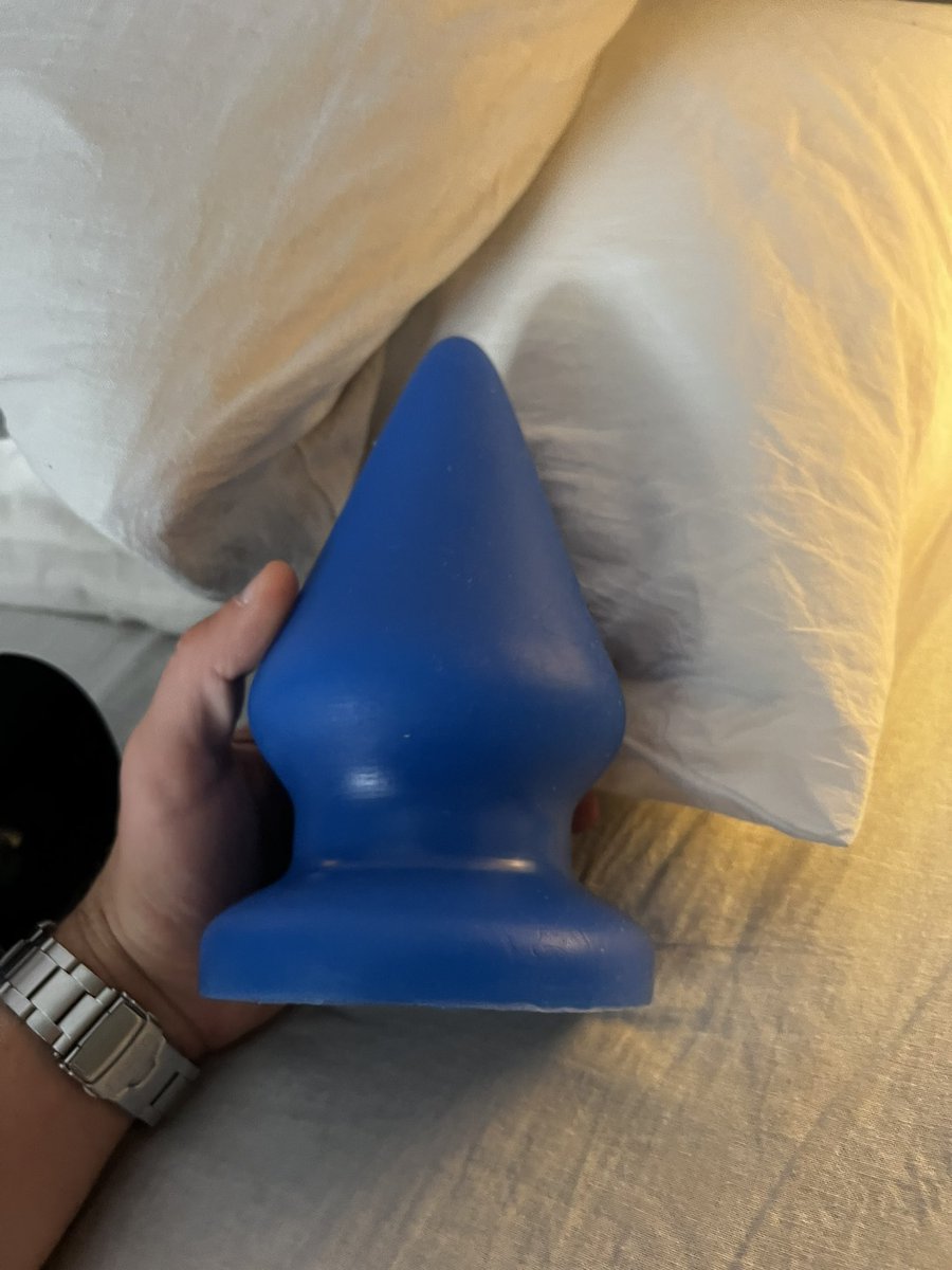 FFBOI5's tweet photo. Just got this new baby! @ToppedToys #grip126 https://t.co/a2usfaCglN