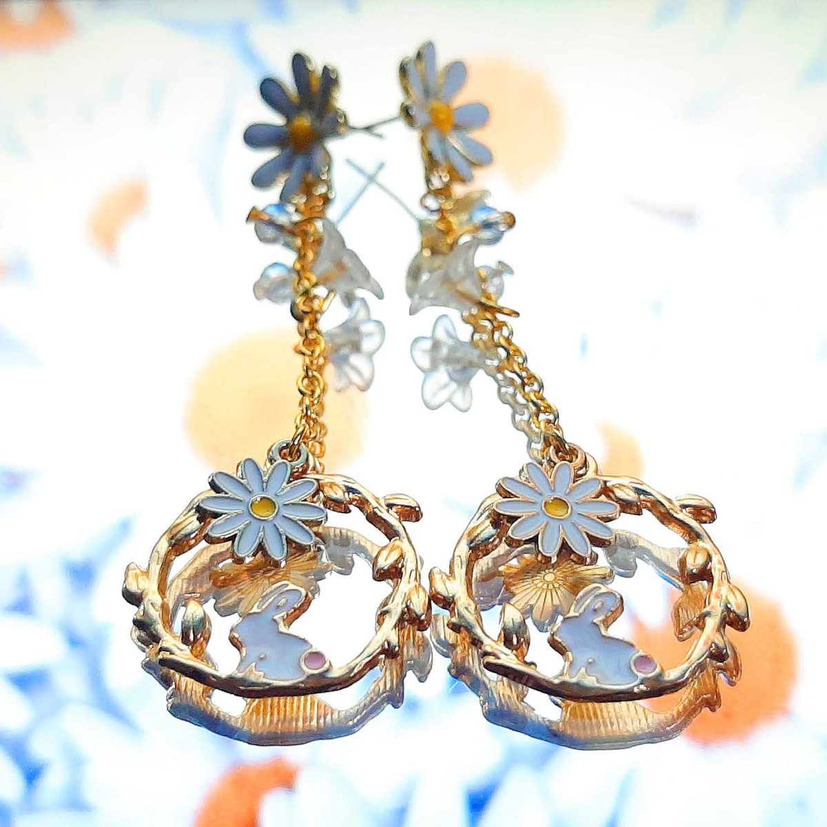 moonlitxpalace's tweet photo. To celebrate the launch of our Luna Earrings, all our Bunny earrings are now 20% off! 💖 https://t.co/bkkDluiNur